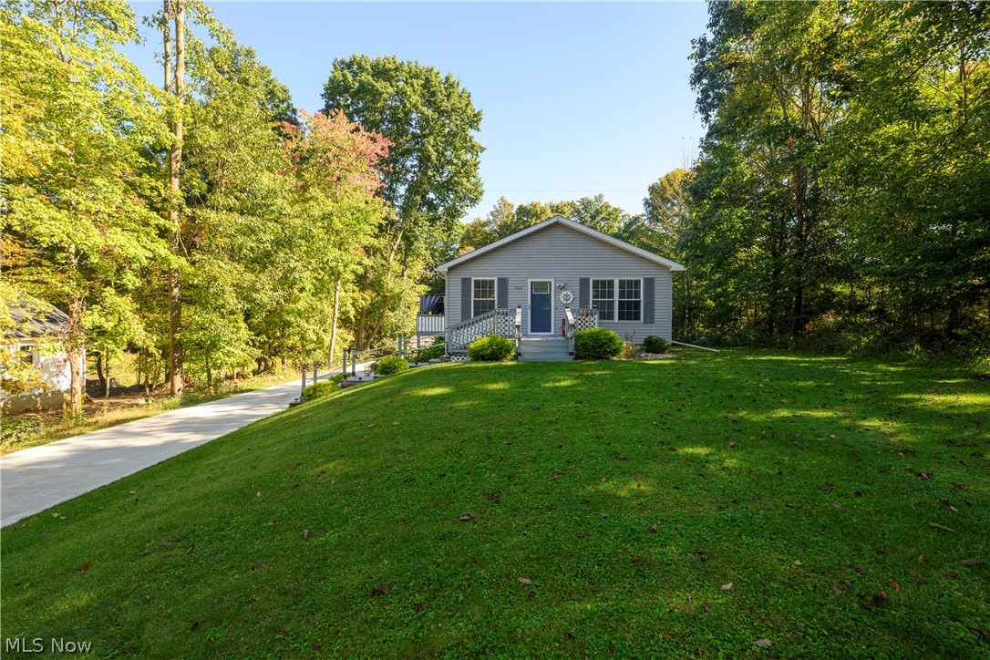 797 Royal Circle Property Photo 1