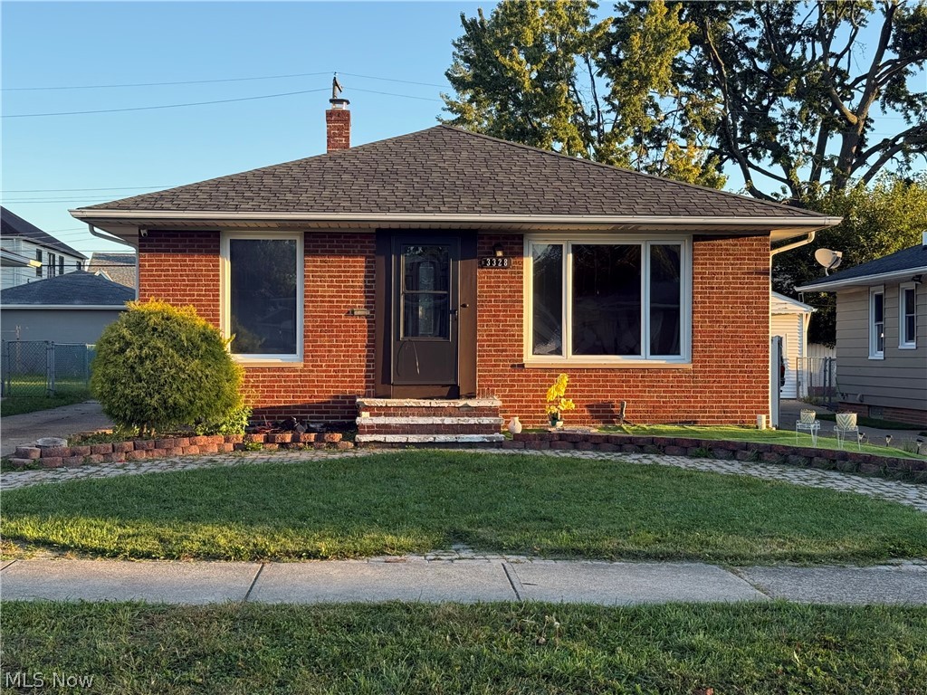 3328 North Avenue Property Photo 1