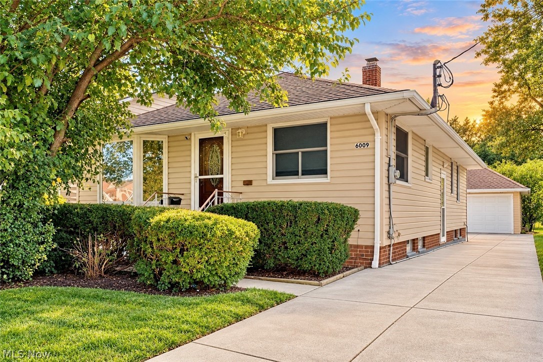 6009 Biddulph Road Property Photo 1