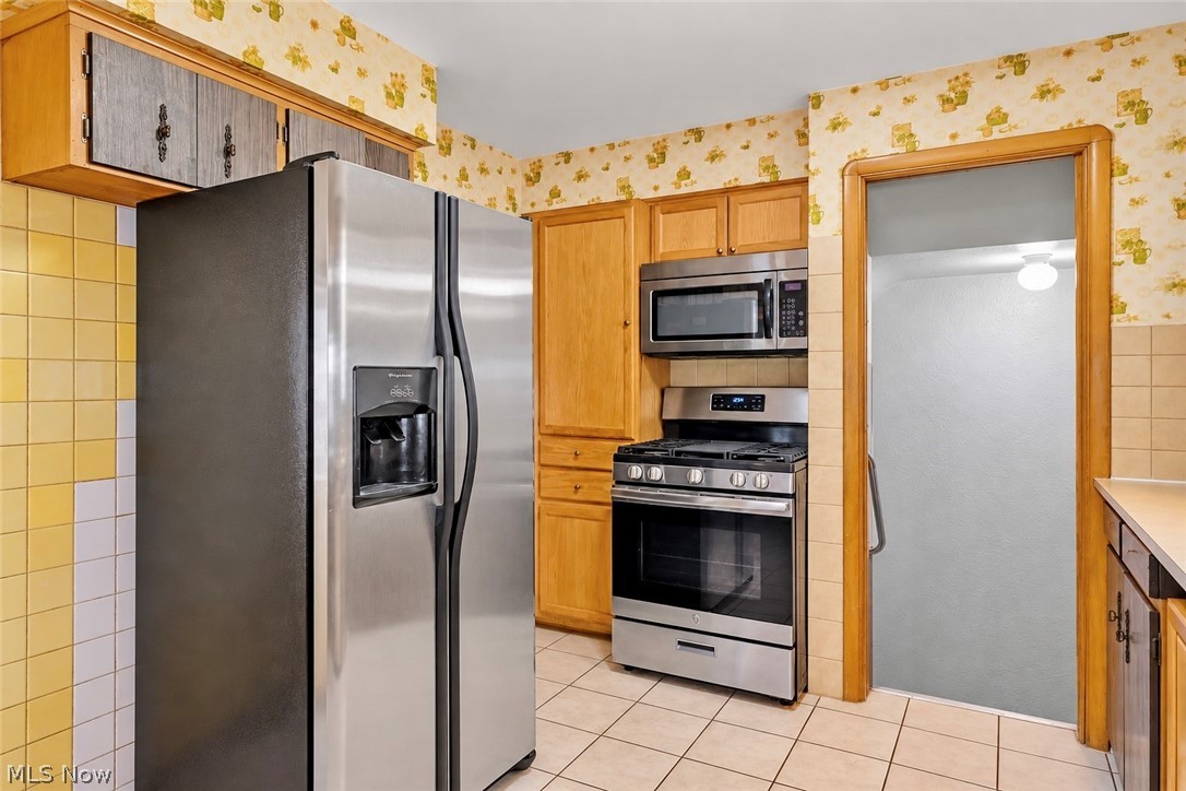 6009 Biddulph Road Property Photo 7