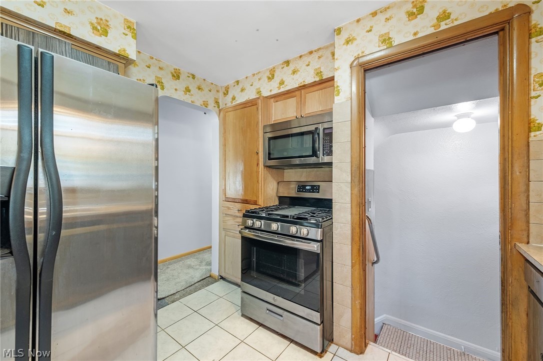 6009 Biddulph Road Property Photo 8