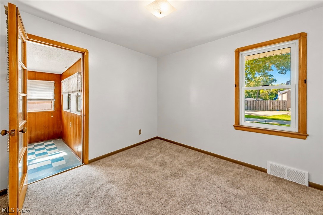 6009 Biddulph Road Property Photo 17