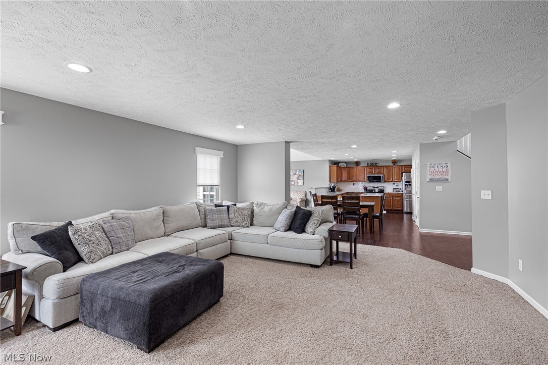 3228 Burnham Drive Property Photo 15