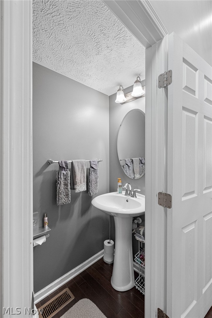 3228 Burnham Drive Property Photo 17