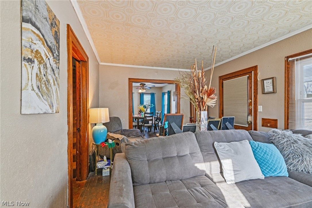 123 Melrose Avenue Property Photo 8