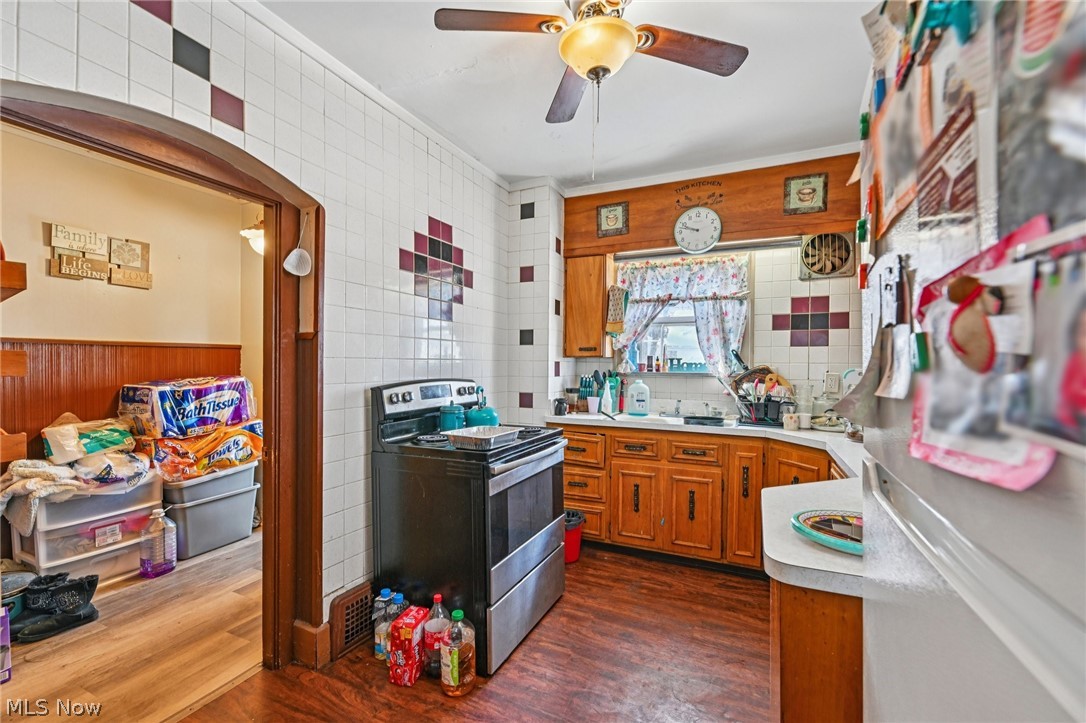 123 Melrose Avenue Property Photo 12