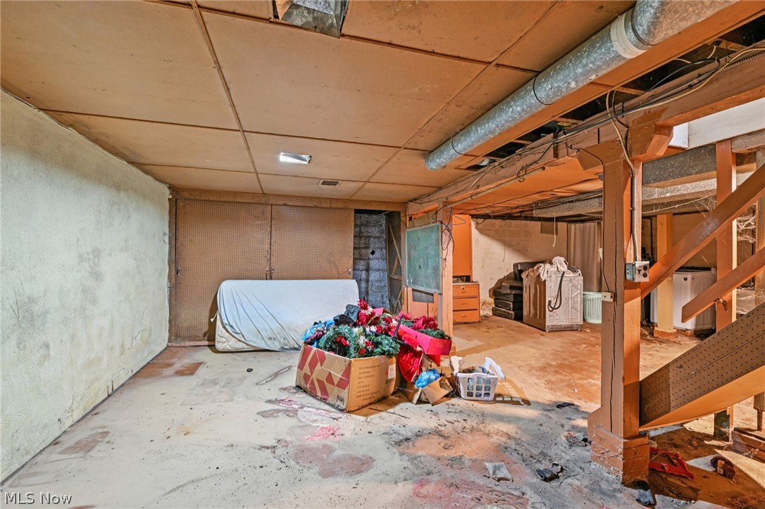 123 Melrose Avenue Property Photo 25