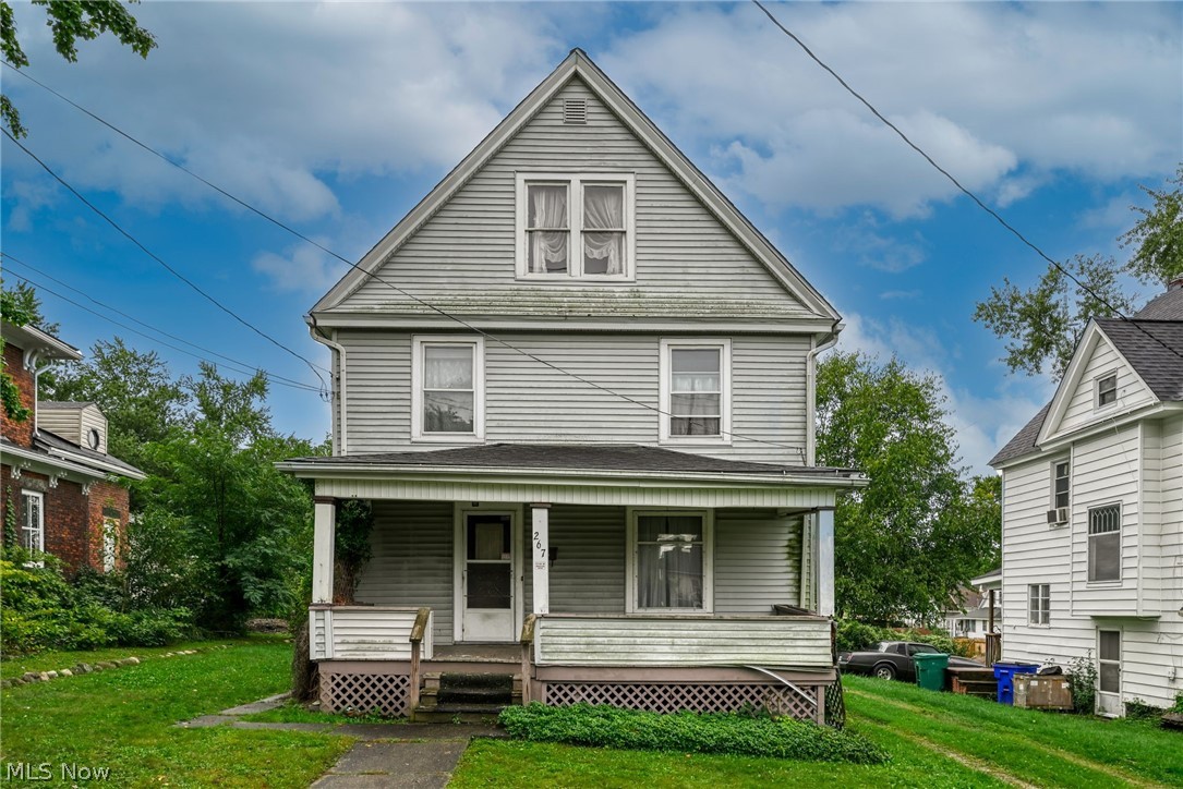267 W Riddle Avenue Property Photo 1
