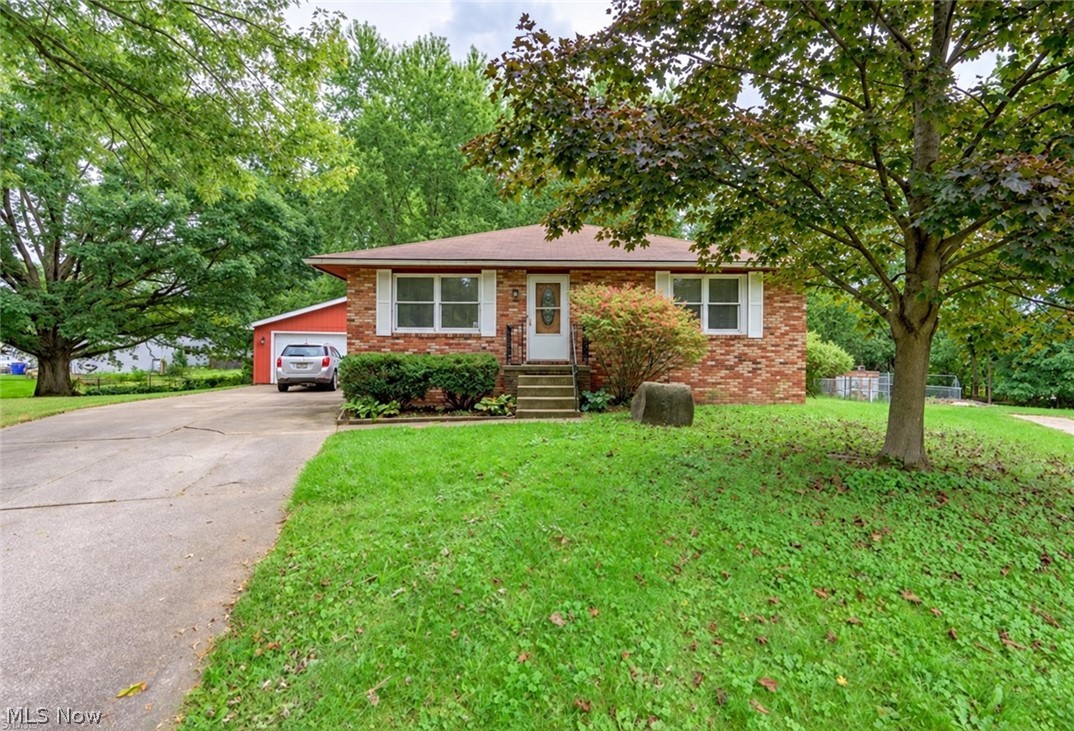 3744 Pelham Lane Property Photo 1