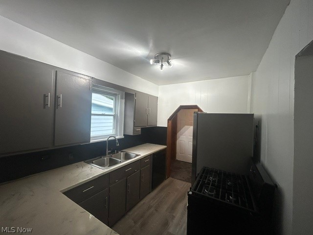 1225 Murray Avenue Property Photo 9