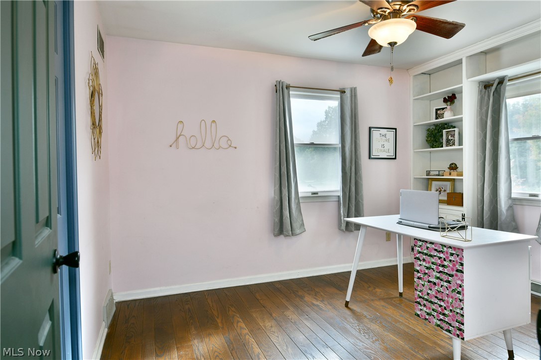 5249119 Property Photo 33