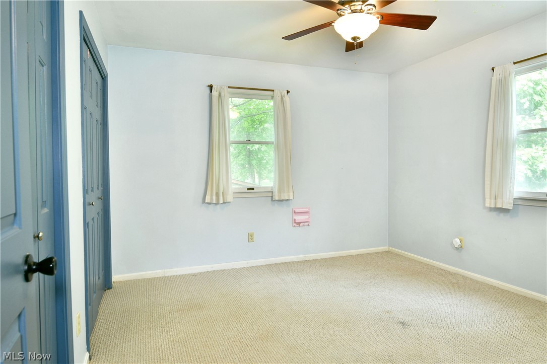 5249119 Property Photo 40