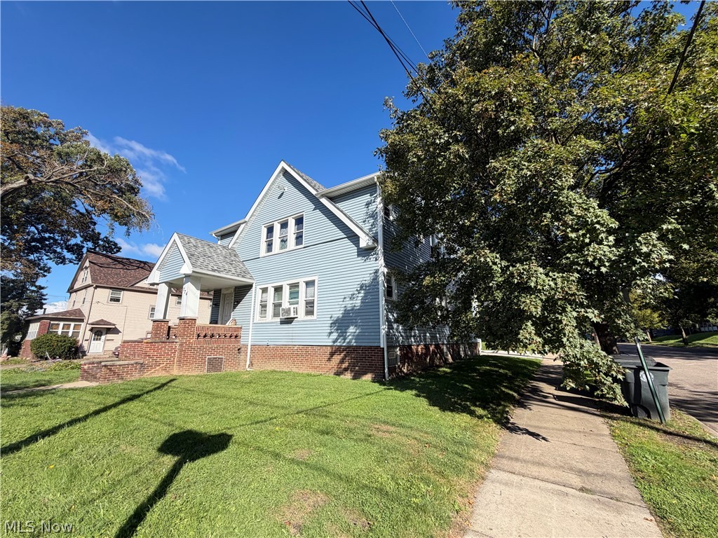 774 Copley Road Property Photo 4