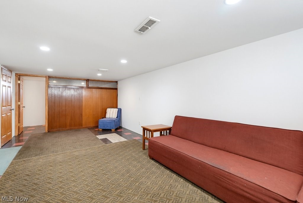 11052 Naomi Drive Property Photo 16