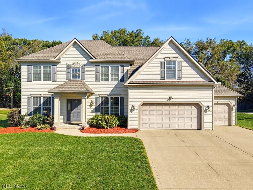 2200 Hunting Valley Lane