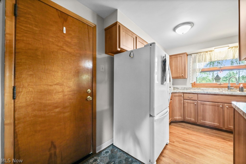 3568 Mountview Avenue Property Photo 8