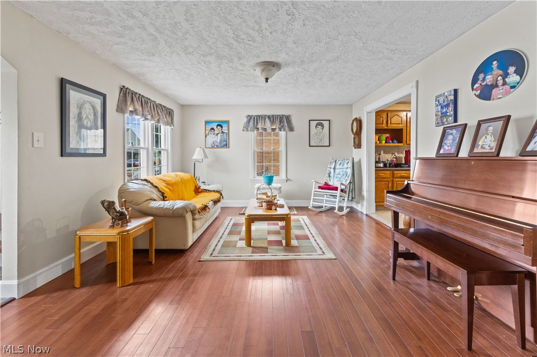 123 Preston Avenue Property Photo 8