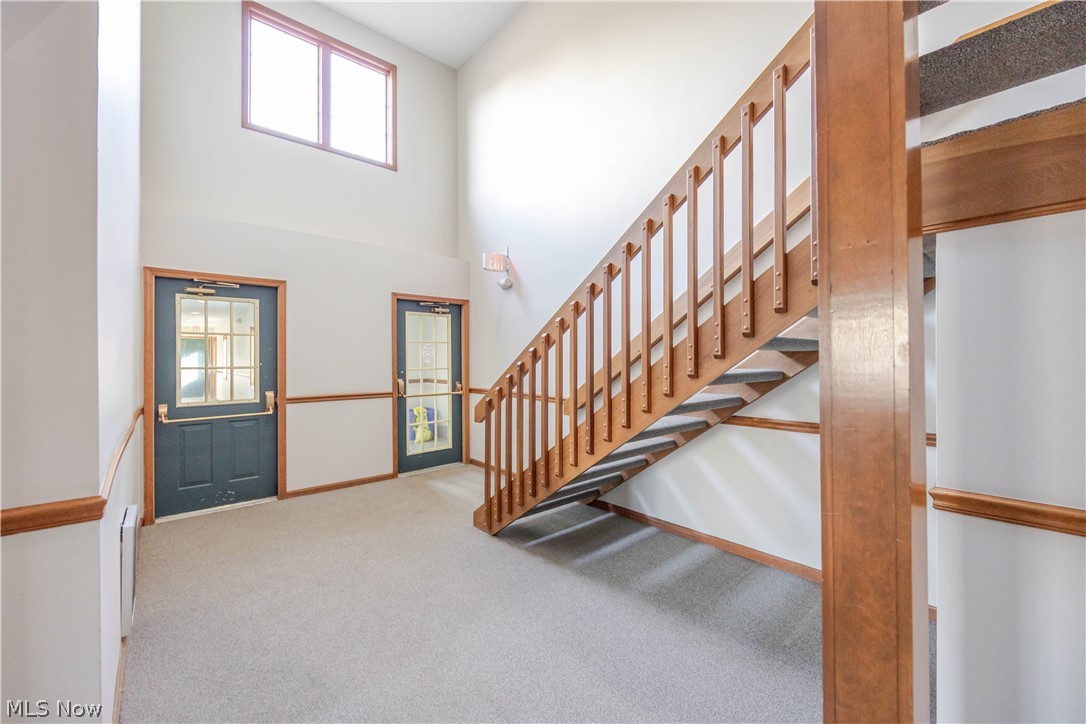5663 Gateway Lane Property Photo 4
