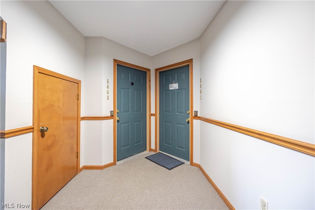 5663 Gateway Lane Property Photo 5