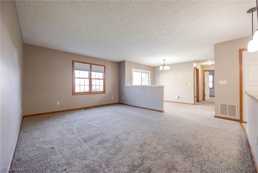 5663 Gateway Lane Property Photo 8