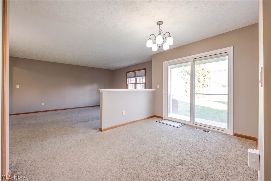 5663 Gateway Lane Property Photo 9