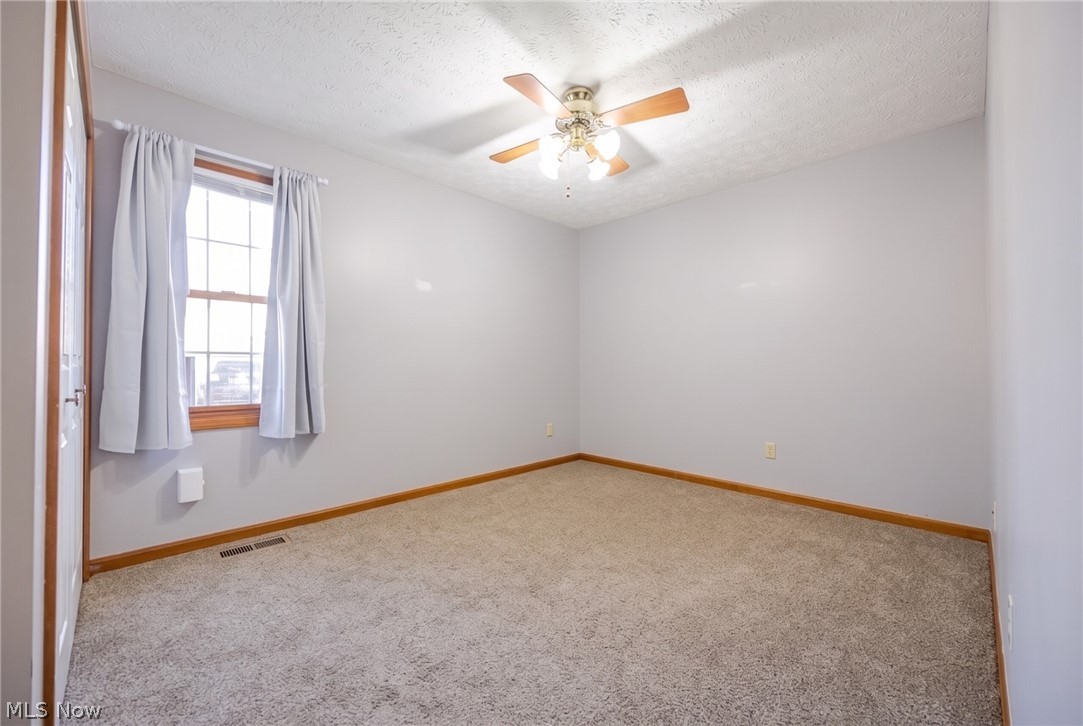 5663 Gateway Lane Property Photo 14
