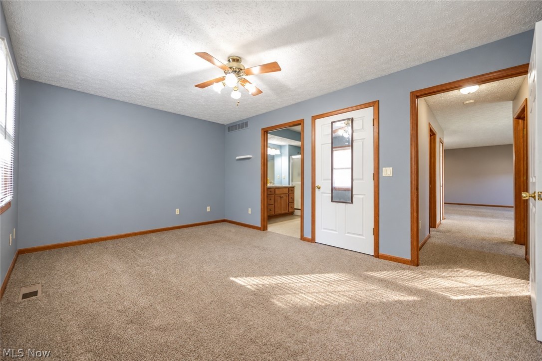 5663 Gateway Lane Property Photo 15