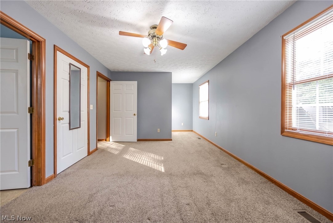5663 Gateway Lane Property Photo 17