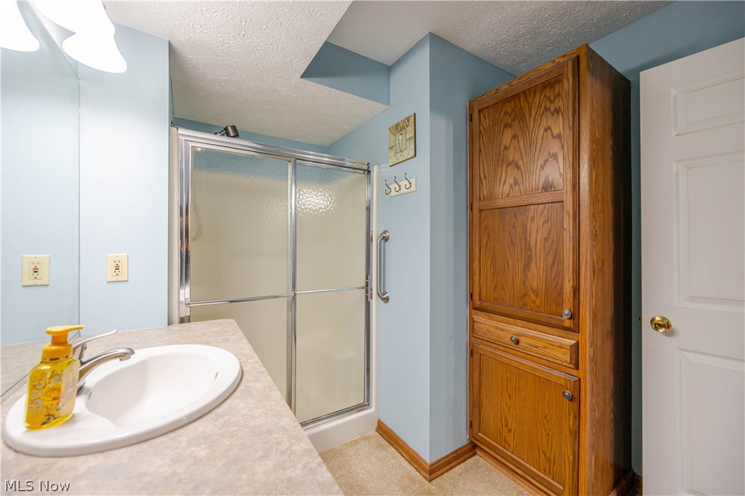 5663 Gateway Lane Property Photo 19