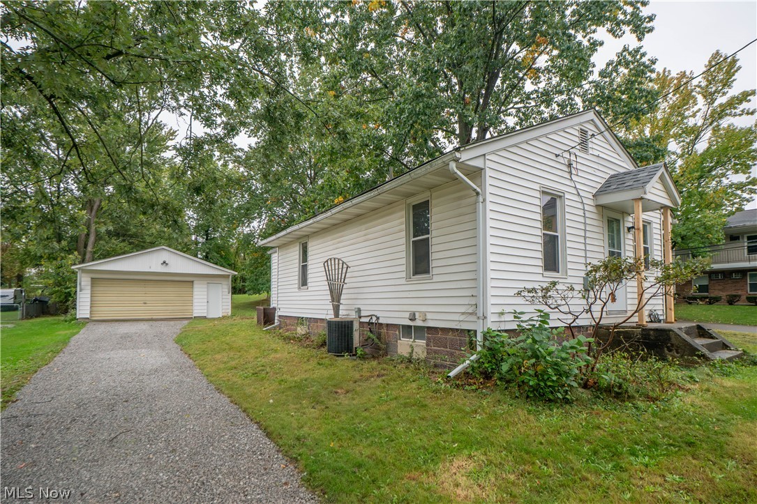 2325 Eastlawn Avenue Property Photo 1