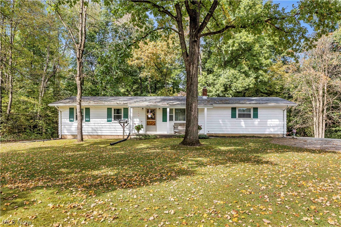 7011 Township Rd 29 Property Photo 1