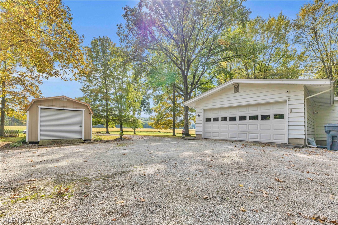 7011 Township Rd 29 Property Photo 25