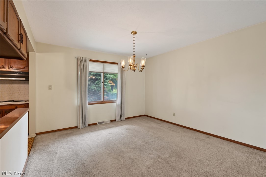 5715 Skyline Drive Property Photo 14