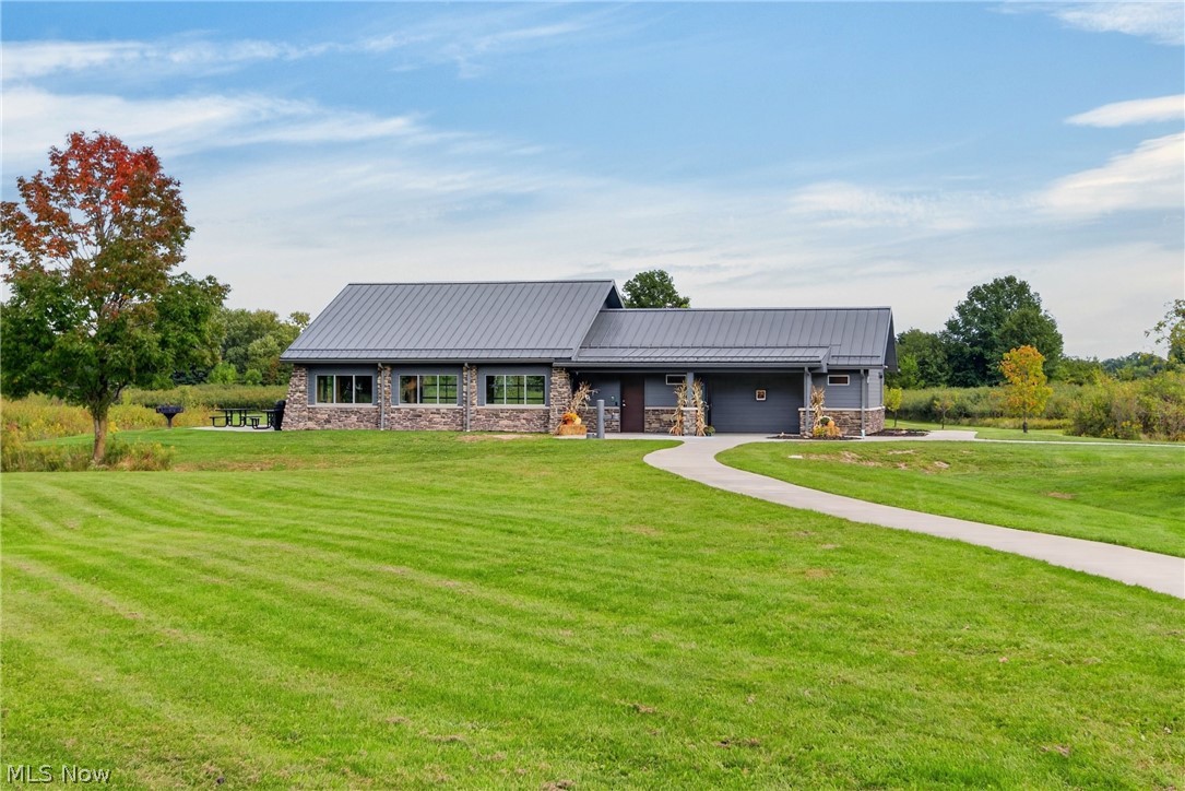 5715 Skyline Drive Property Photo 47