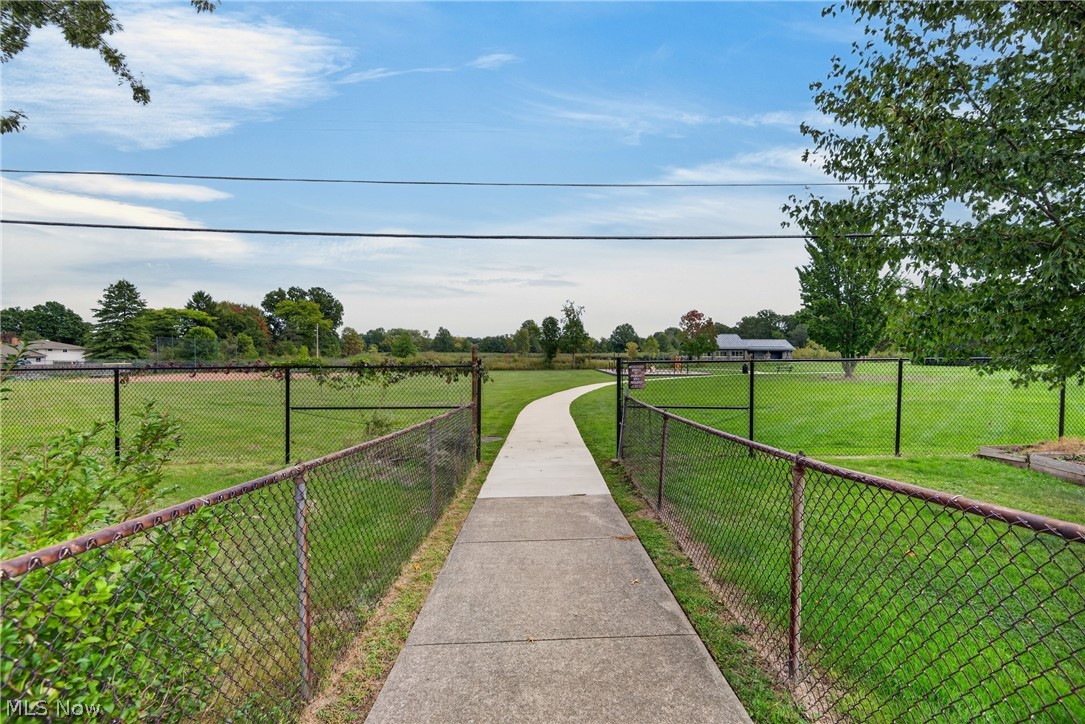 5715 Skyline Drive Property Photo 48