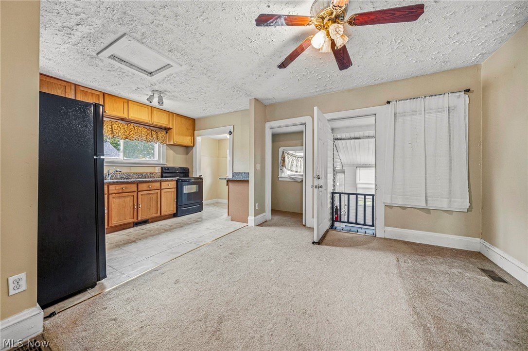 259 E 324th Street Property Photo 15