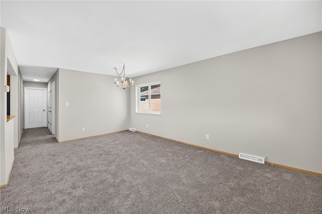 938 E 216th Street Property Photo 5