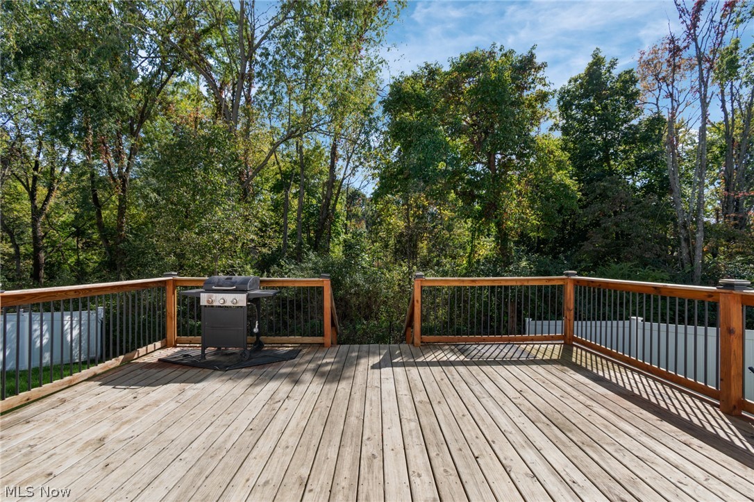 3208 Sunny Brook Drive Property Photo 4