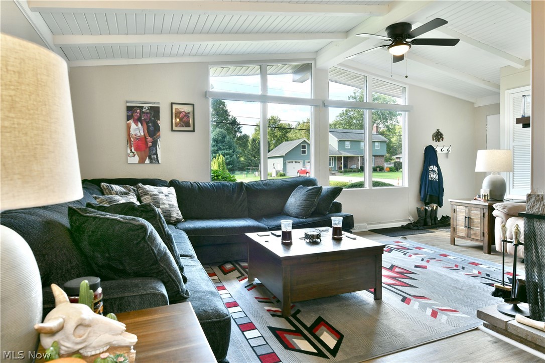 837 Pinecrest Road Property Photo 12