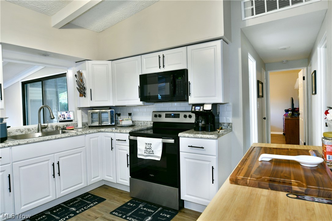 837 Pinecrest Road Property Photo 15