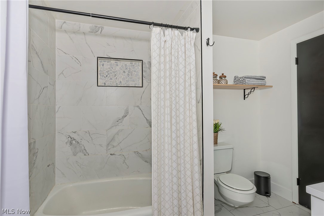 694 Simich Drive Property Photo 33
