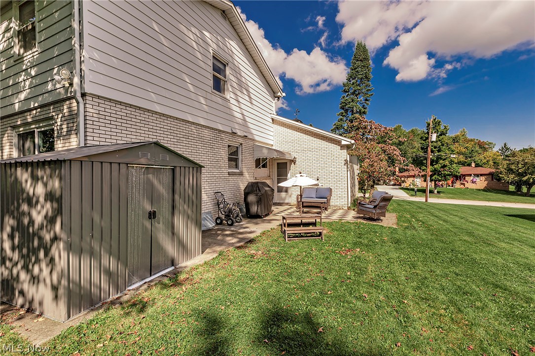 694 Simich Drive Property Photo 46