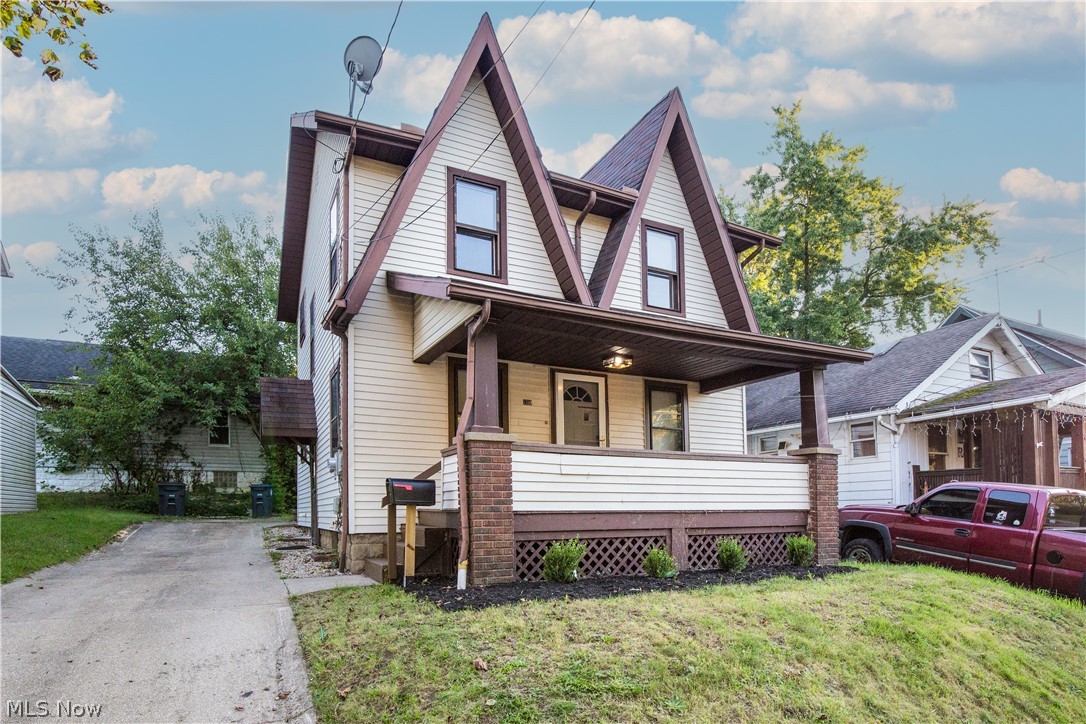 1310 Brandon Avenue Property Photo 1