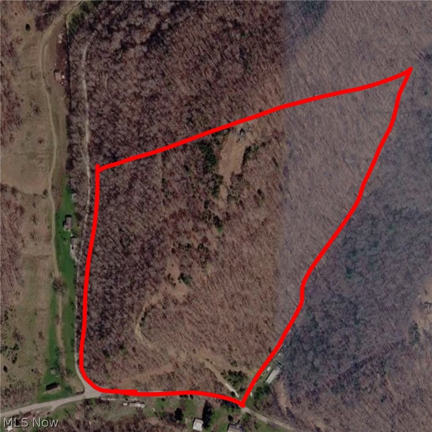3212 Leading Creek Road Property Photo 1