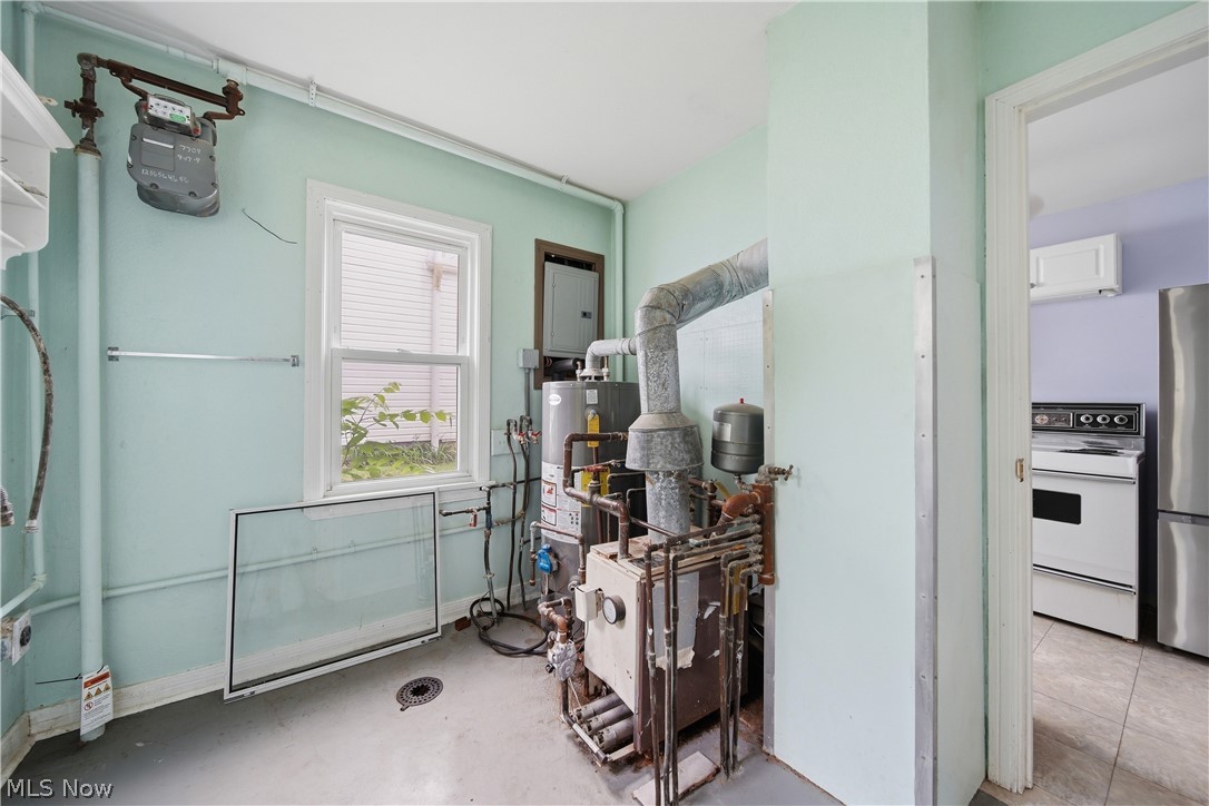 155 Hawk Avenue Property Photo 7