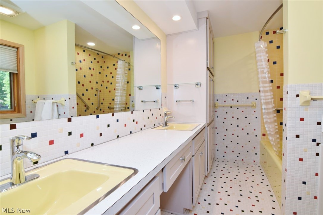 5249432 Property Photo 14