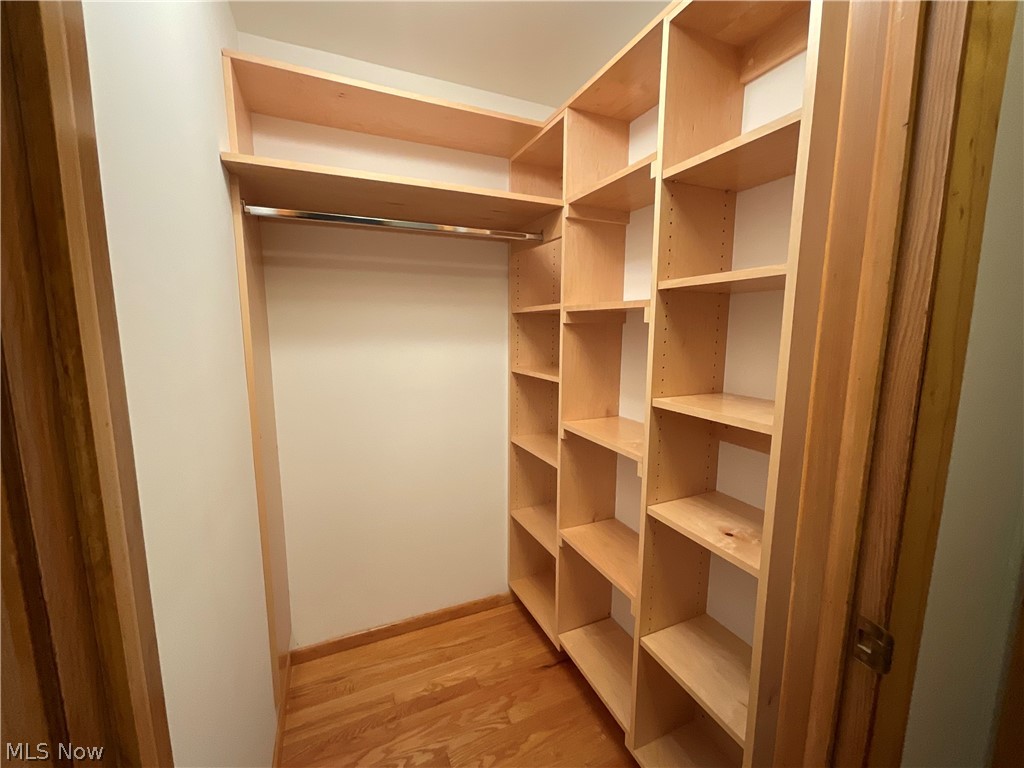 5249432 Property Photo 22