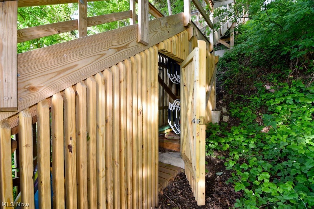 5249432 Property Photo 37