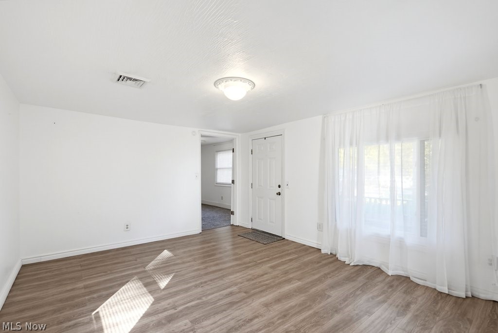 2456 Delaware Avenue Property Photo 13