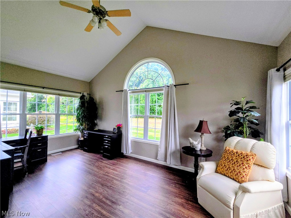 3235 Elizabeth Drive Property Photo 2
